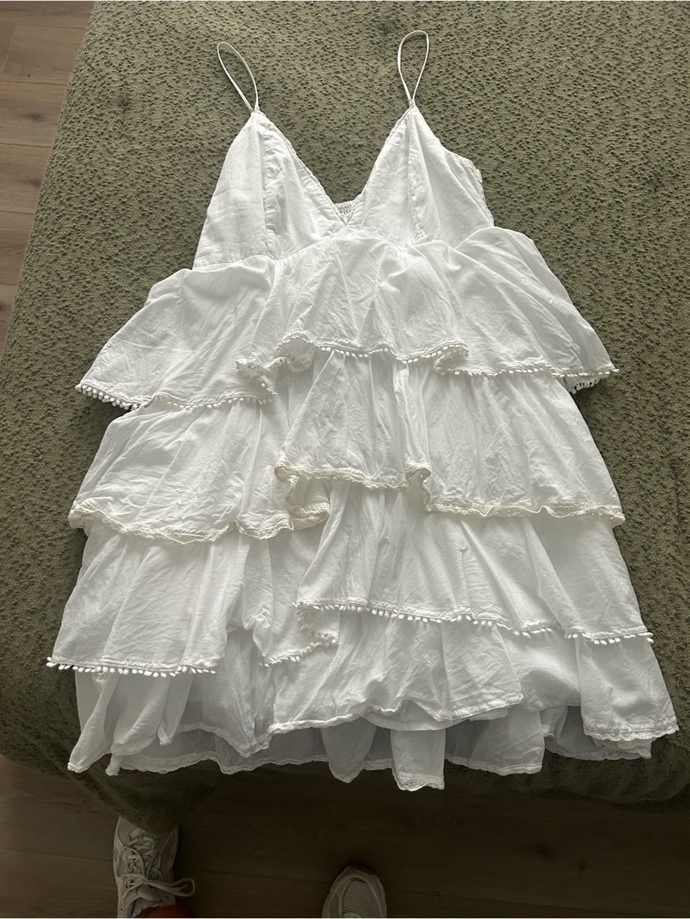 Abercrombie & Fitch White Tiered Pom-Pom Spaghetti-Strap Dress
